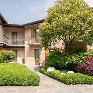 house-il-pozzo-1711-luxury.it-lombardy.com/
