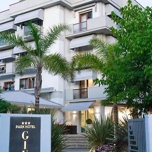 https://giusy-anzio.it-tuscanyhotel.com